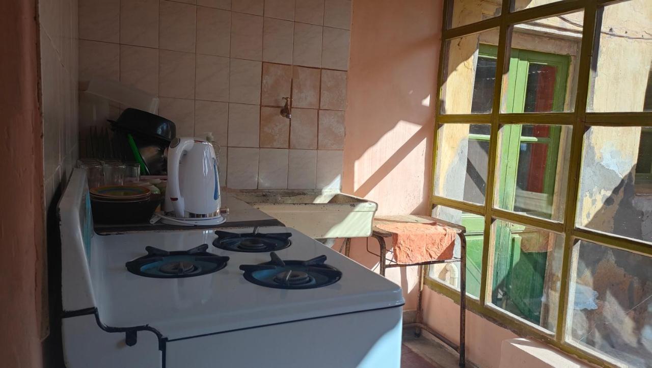 Casita De Familia Tilcara Exterior foto